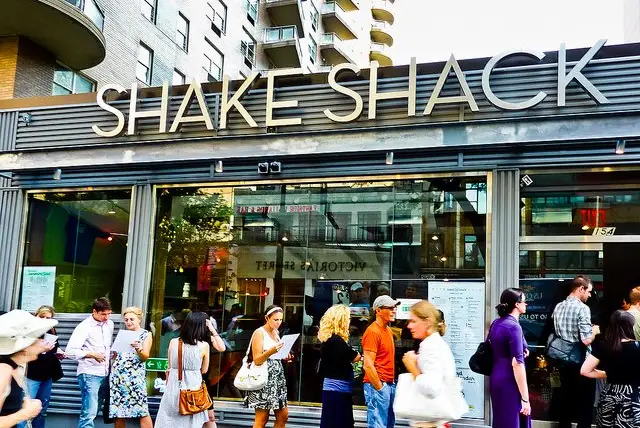 Is Shake Shake TOO dog friendly?